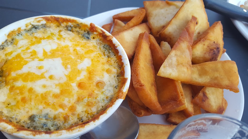 The Bent Elbow | 2880 King St E, Kitchener, ON N2A 1A7, Canada | Phone: (519) 208-0202