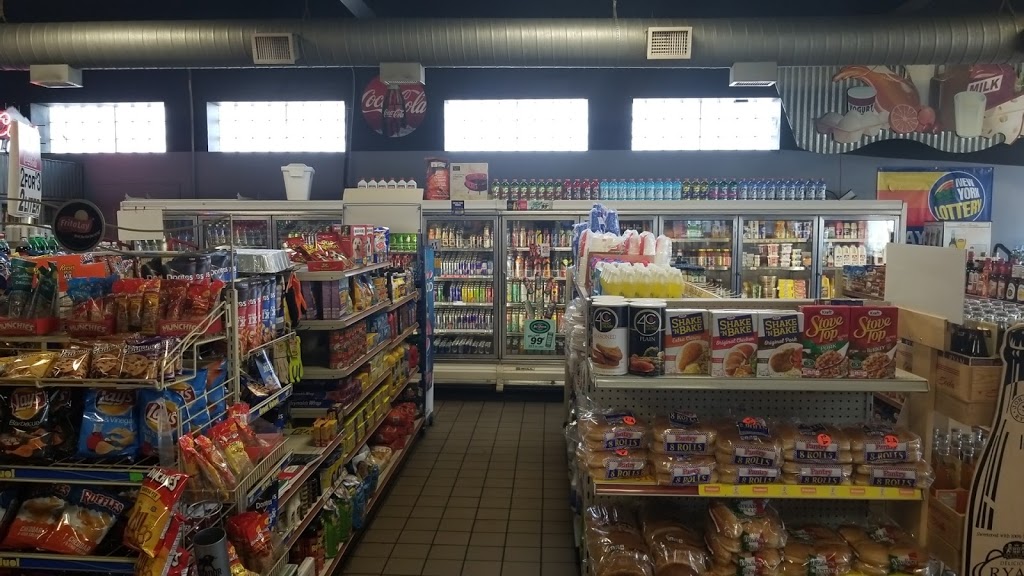Woodlawn Pizzeria & Deli | 3306 Lake Shore Rd, Blasdell, NY 14219, USA | Phone: (716) 824-1310