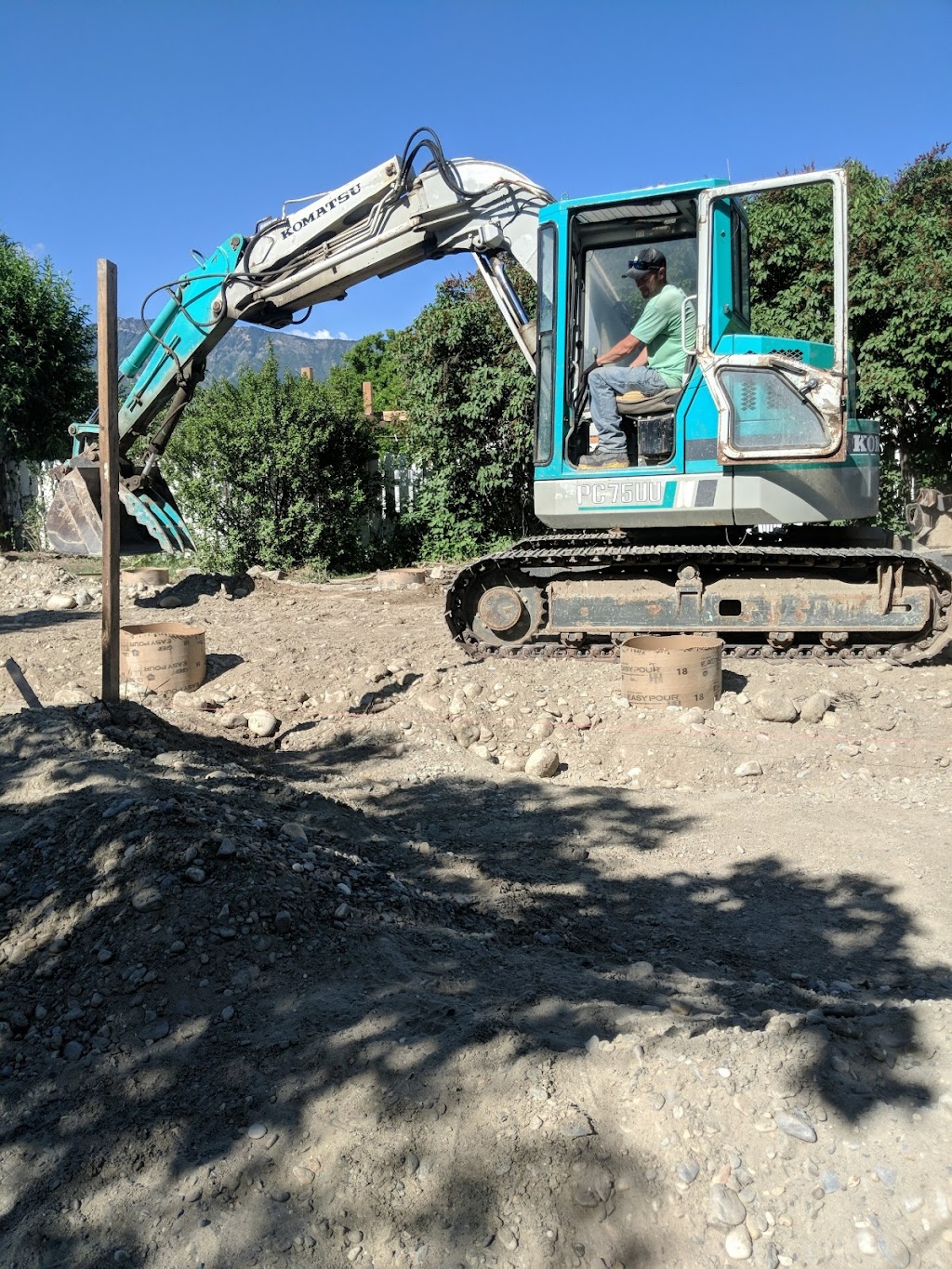 Everlast Excavation | Luck Ave, East Kootenay F, BC V0B 1B0, Canada | Phone: (250) 341-5523