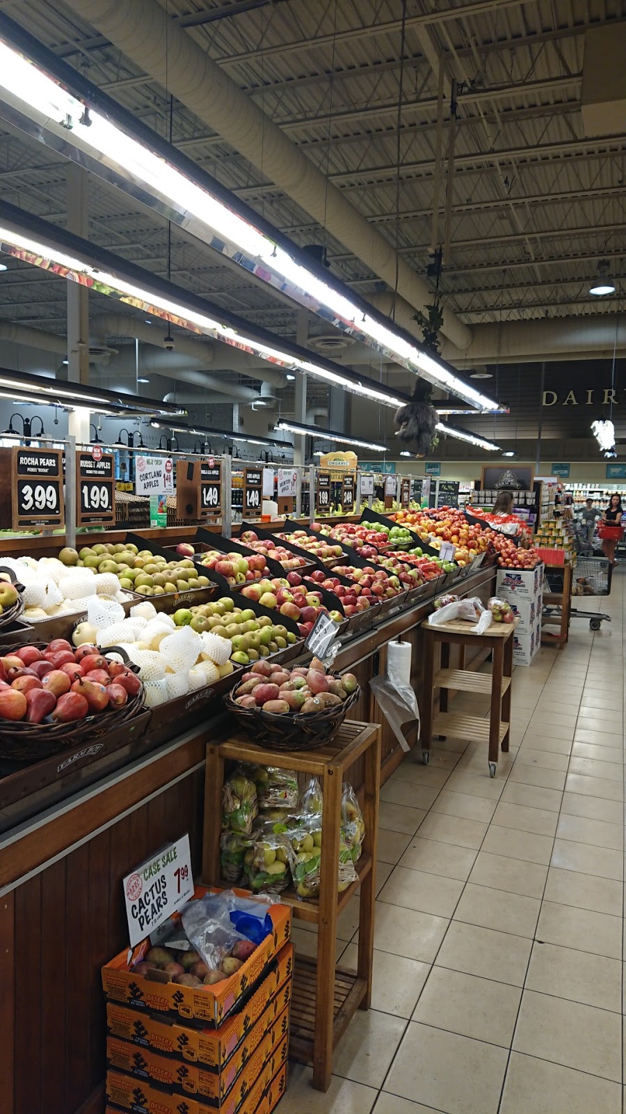 Farm Boy - SIGNATURE CENTRE, 499 Terry Fox Dr, Kanata, ON K2T 1H7, Canada