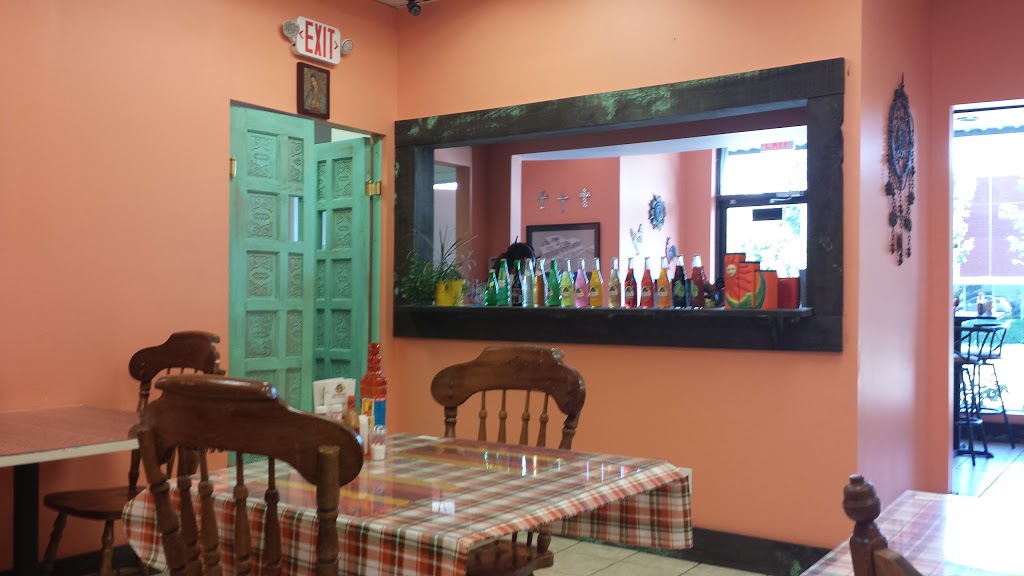 Taqueria La Bonita | 1128 Cadboro Rd, Gloucester, ON K1J 7P5, Canada | Phone: (613) 695-7373