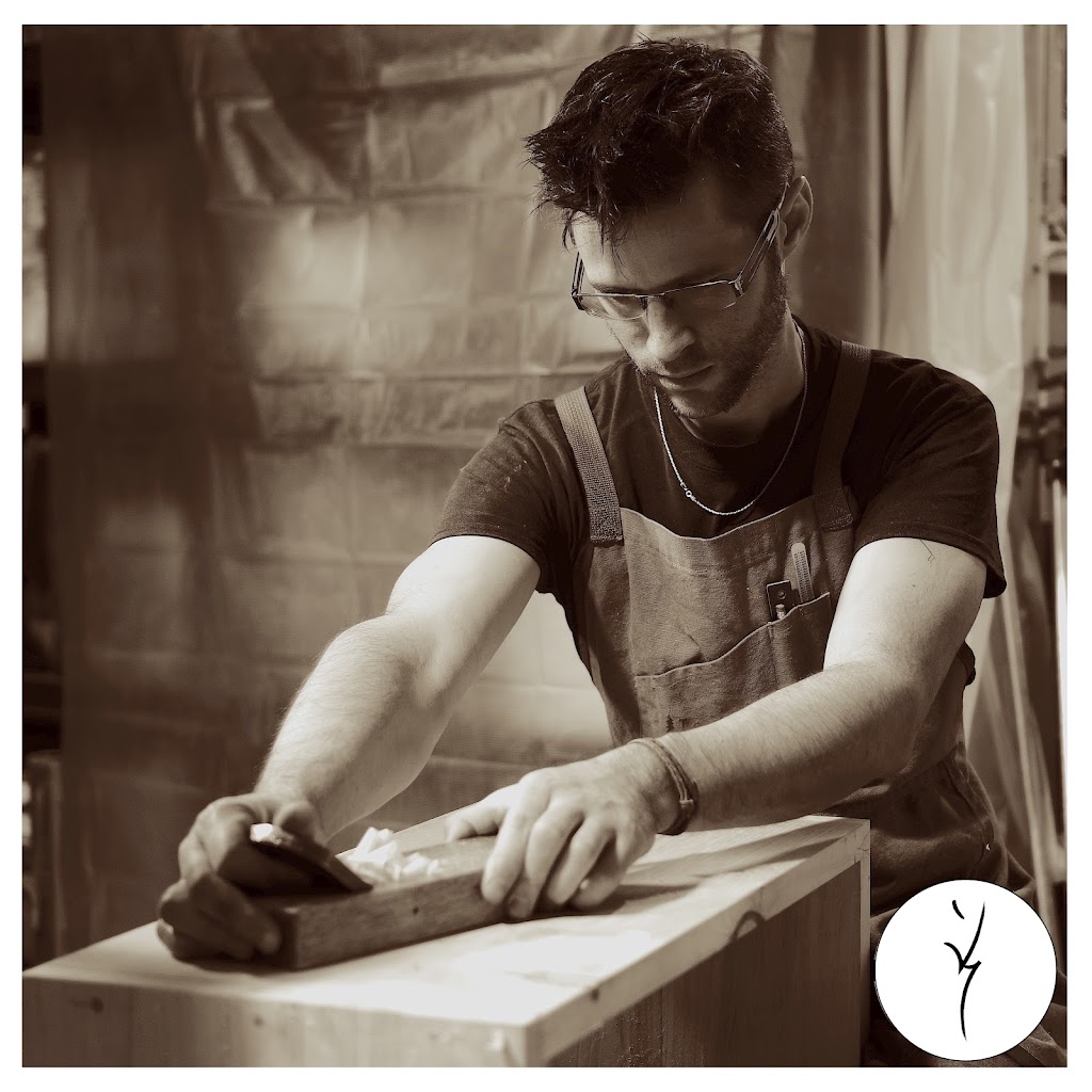 Vincent Germain - Ébéniste Consultant Artisan | 52 Rue Brochu, Victoriaville, QC G6P 7C3, Canada | Phone: (819) 806-3688