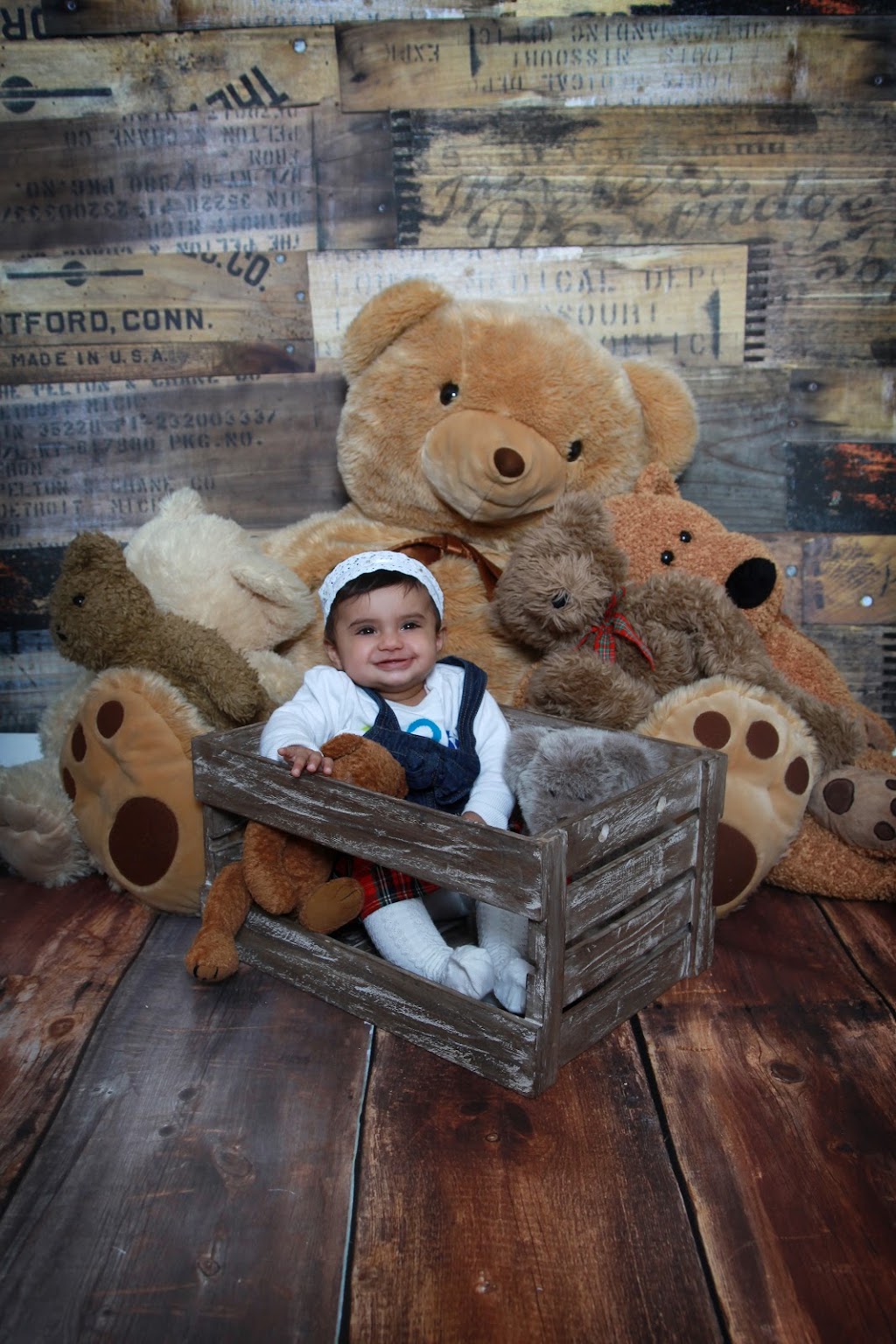 Little Laughs Photography | 43 Hawkmount Heights NW, Calgary, AB T3G 3S5, Canada | Phone: (403) 383-1337