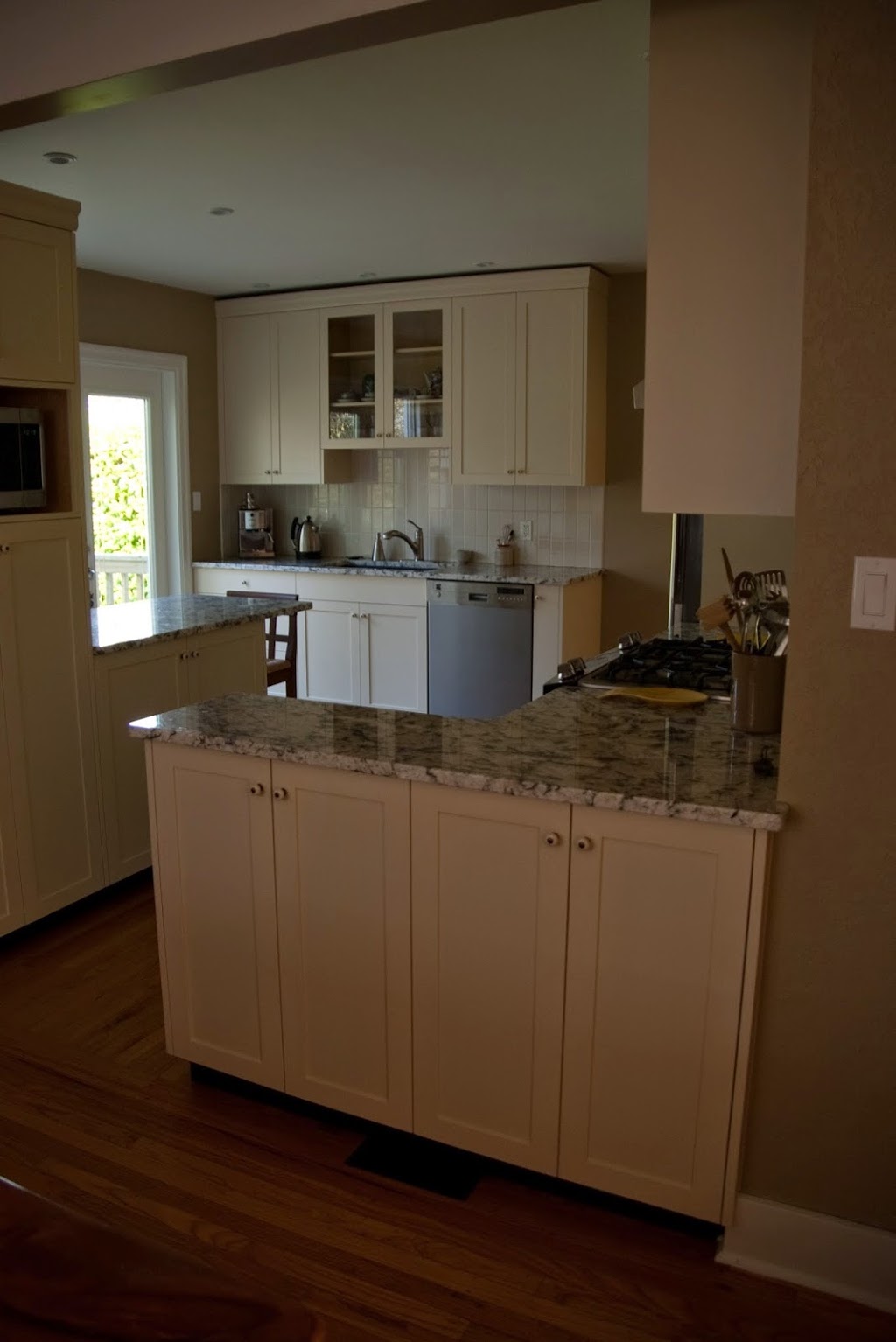 South Island Woodworks | 1492 Admirals Rd, Victoria, BC V9A 2R1, Canada | Phone: (250) 893-9663