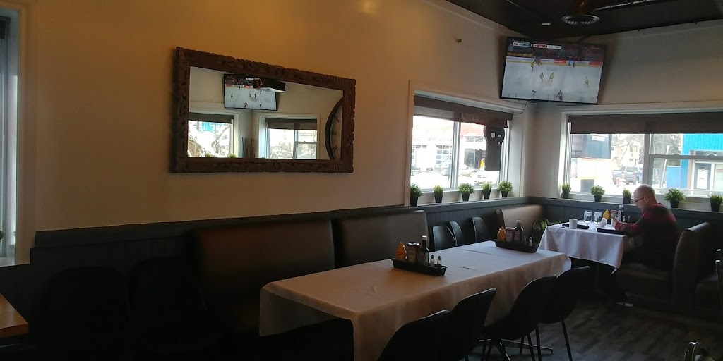 460 on the River | 460 St Marys Rd, Winnipeg, MB R2M 3K6, Canada | Phone: (204) 505-0460