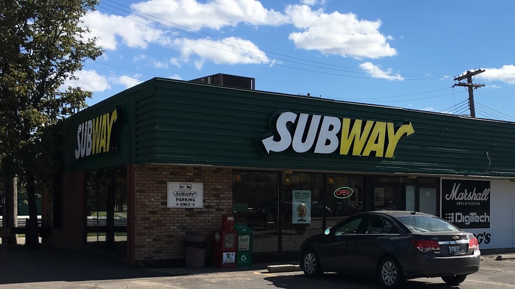 Subway | 1055 McPhillips St, Winnipeg, MB R2X 2K6, Canada | Phone: (204) 940-5560