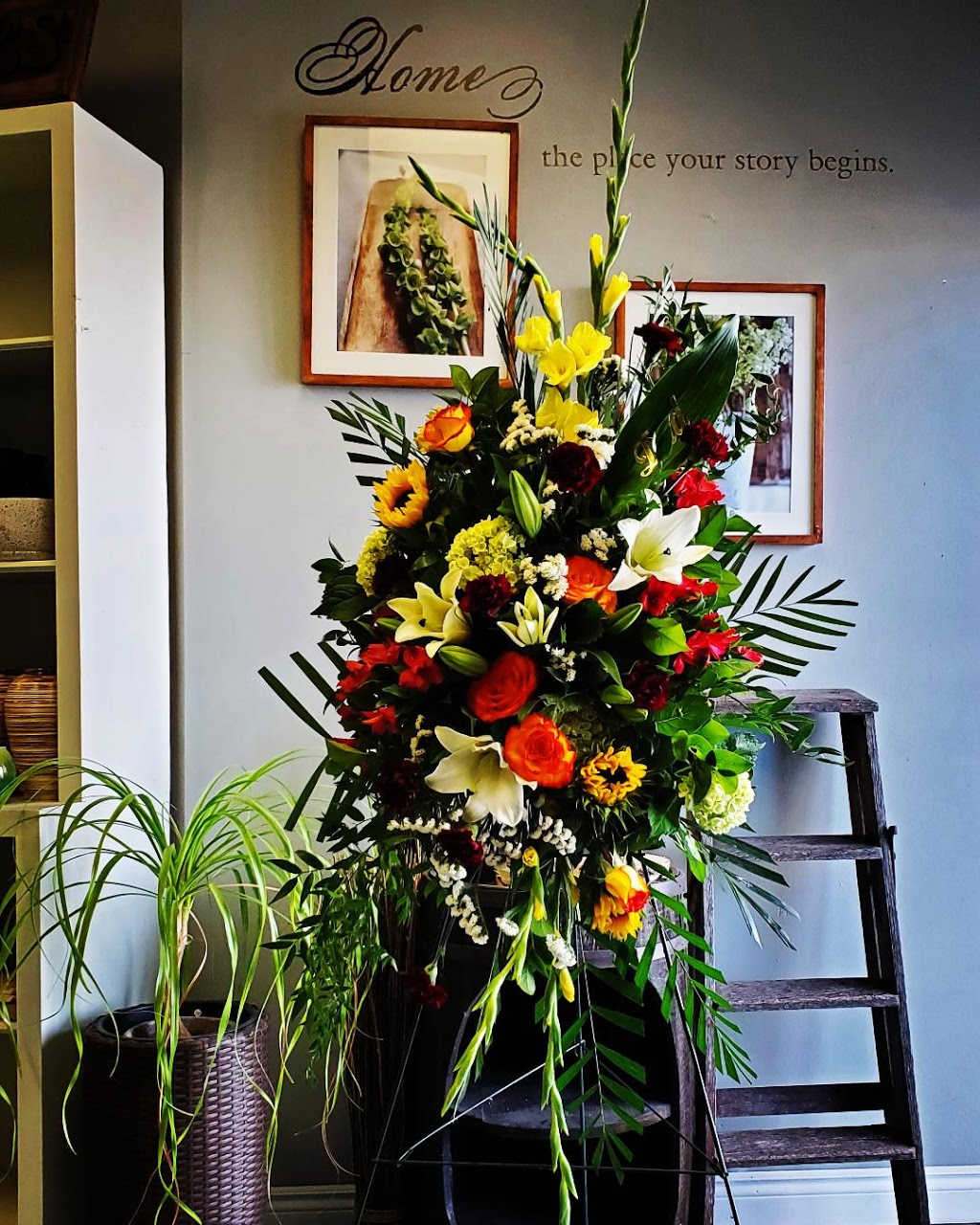 The Wallflower Boutique | 4189 Bowmanville Ave, Bowmanville, ON L1C 6W2, Canada | Phone: (905) 436-7149