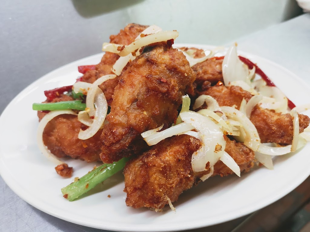 Vauxhall SuperBowl Restaurant Ltd | 431 3 Ave N, Vauxhall, AB T0K 2K0, Canada | Phone: (403) 654-4448