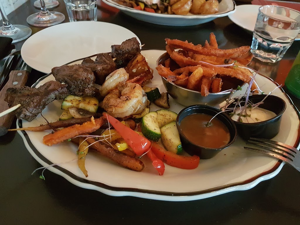 Chez Hector | 2070 Route Louis-Cyr, Saint-Jean-de-Matha, QC J0K 2S0, Canada | Phone: (450) 886-5840