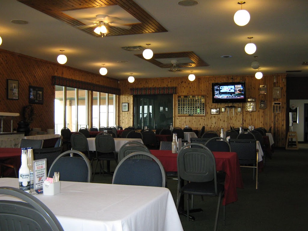 Putters Restaurant and Catering | 349 39 Ave W, Claresholm, AB T0L 0T0, Canada | Phone: (403) 625-3232