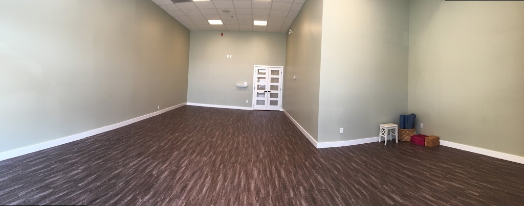 Parallel Yoga | 106-1900 N Parallel Rd, Abbotsford, BC V3G 2C6, Canada | Phone: (604) 746-4070