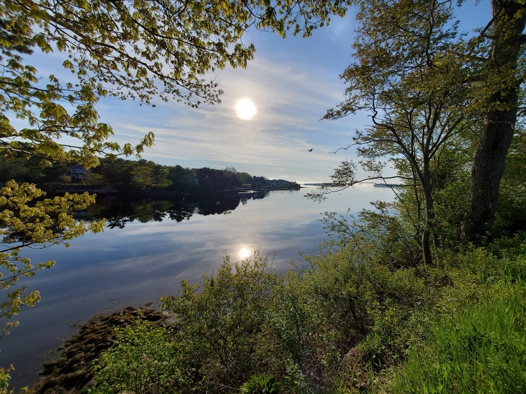 River Ridge Lodge | 28 Silver Point Rd, Mahone Bay, NS B0J 2E0, Canada | Phone: (902) 531-2284
