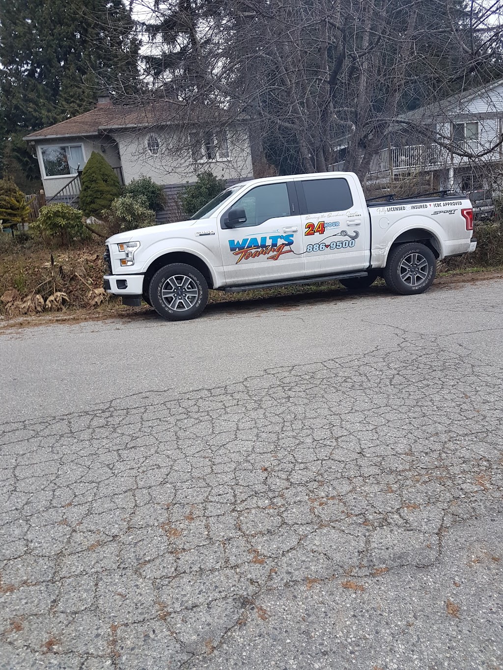 Walts Towing & Automotive Svc | 1019 Rosamund Rd, Gibsons, BC V0N 1V3, Canada | Phone: (604) 886-9500