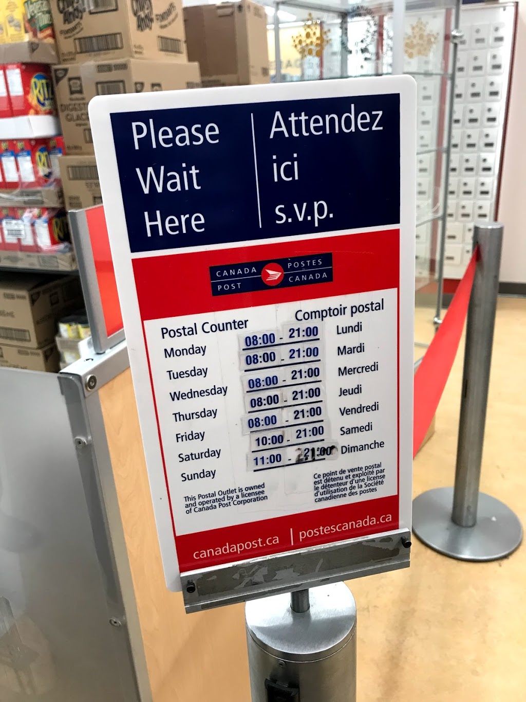 Canada Post | 5602 Tenth Line W Unit 101, Mississauga, ON L5M 7L0, Canada