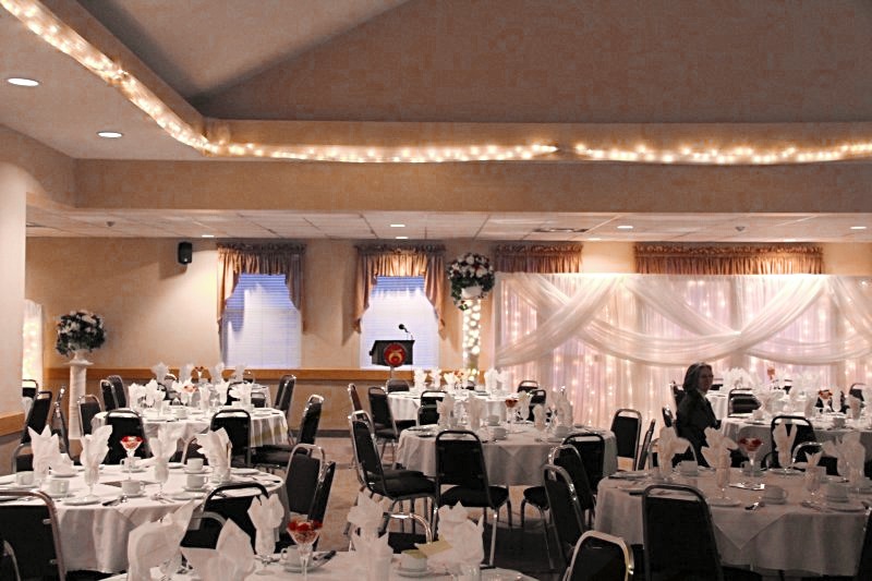Oshawa & District Shrine Club | 1626 Simcoe St N, Oshawa, ON L1G 4X9, Canada | Phone: (905) 436-1762