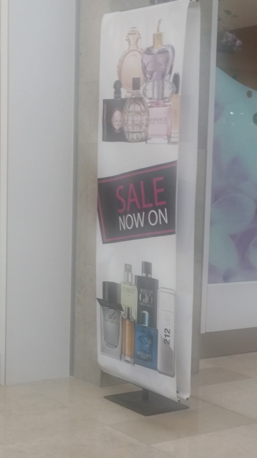 Perfume Shop | 5100 Erin Mills Pkwy, Mississauga, ON L5M 4Z5, Canada | Phone: (905) 608-8181