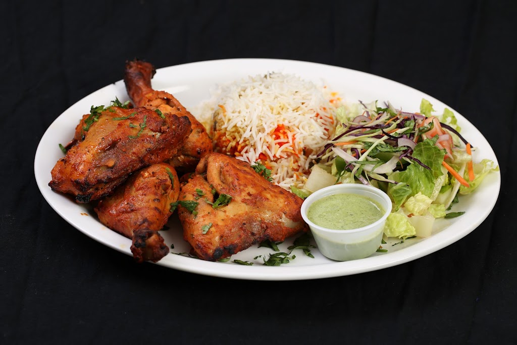 The Curry Pot | 333 Ontario St B3, St. Catharines, ON L2R 5L3, Canada | Phone: (905) 687-9999