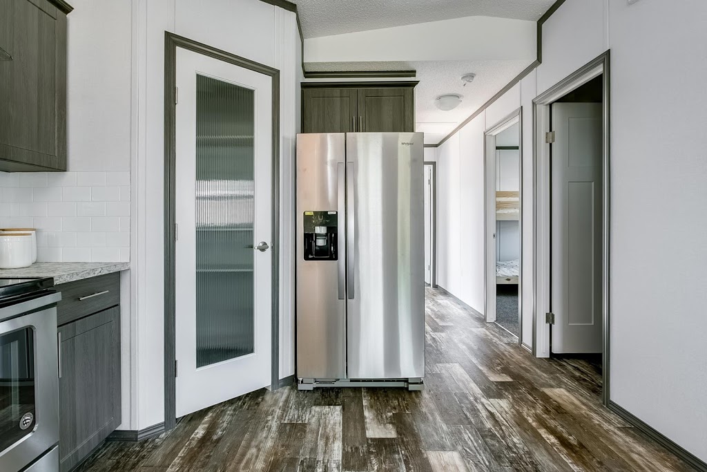 Calgary Village | 17 Ave SE, Calgary, AB T2A 0W6, Canada | Phone: (403) 272-3155