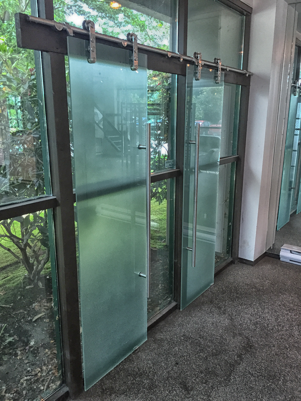 Island Glass & Mirror Ltd | 110-11120 Hammersmith Gate, Richmond, BC V7A 5J1, Canada | Phone: (604) 272-9601