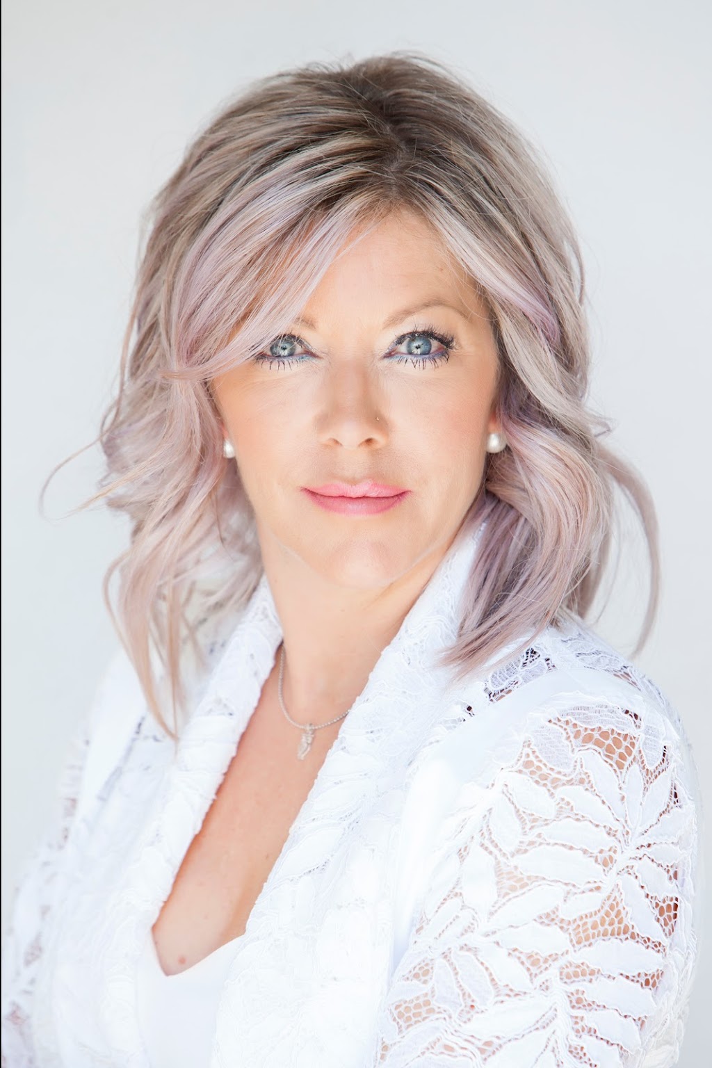 Médico Esthétique Annie Lapointe | 700 Route du Président-Kennedy, Pintendre, QC G6C 1E2, Canada | Phone: (418) 951-6285