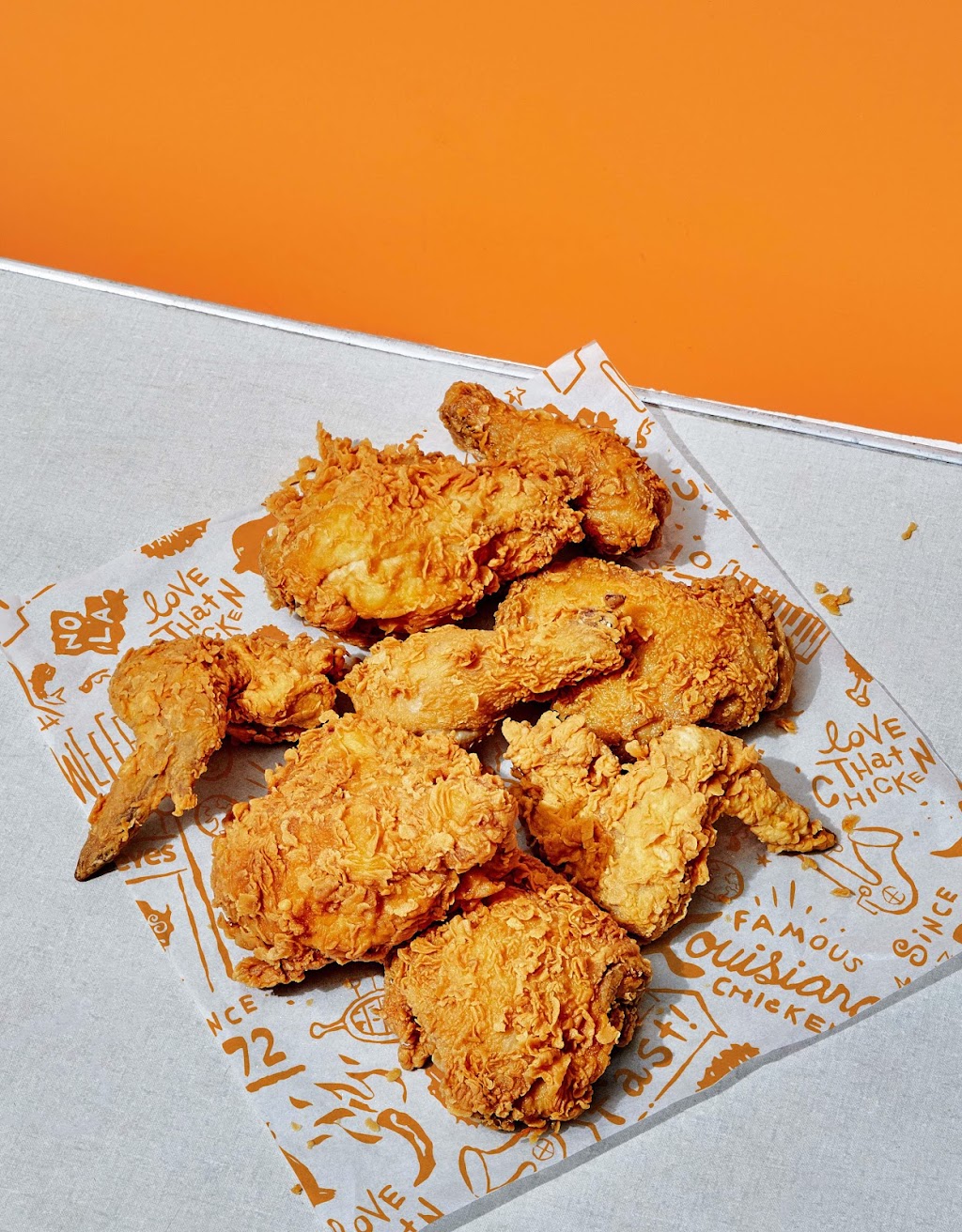 Popeyes Louisiana Kitchen | 164-680 Hwy 401 Eastbound, Woodstock, ON N4S 7W8, Canada | Phone: (519) 423-6300