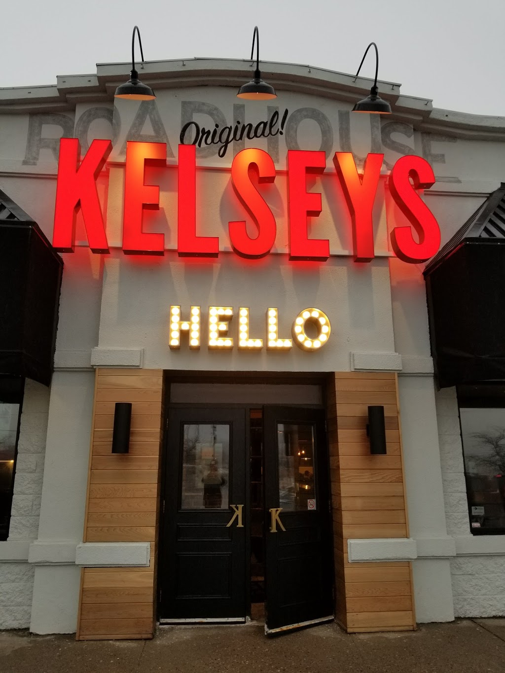 Kelseys Original Roadhouse | 405 Memorial Ave, Orillia, ON L3V 6H1, Canada | Phone: (705) 327-2900