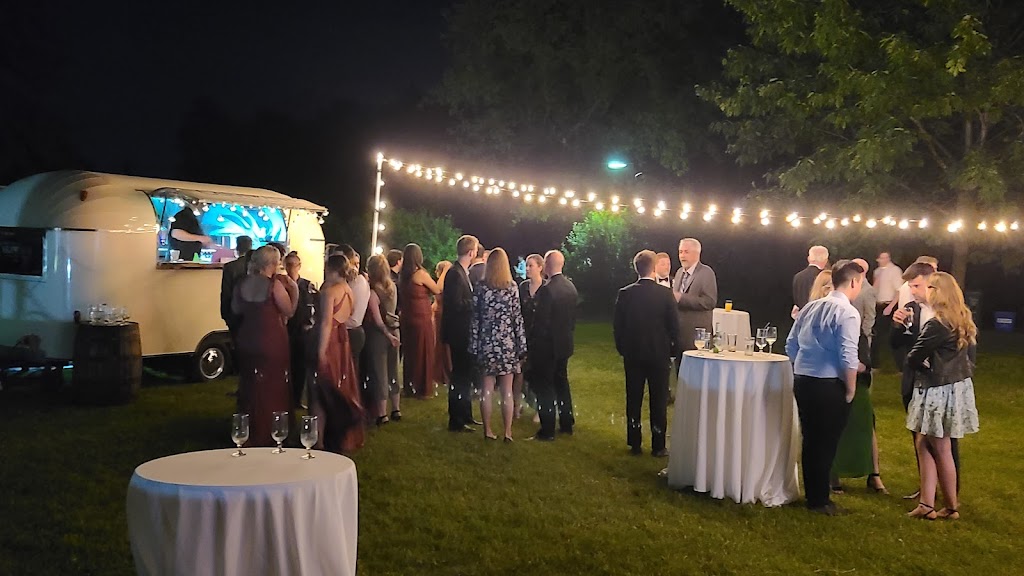 Country Club Caravans | 128 Apple St, Almonte, ON K0A 1A0, Canada | Phone: (613) 761-0932