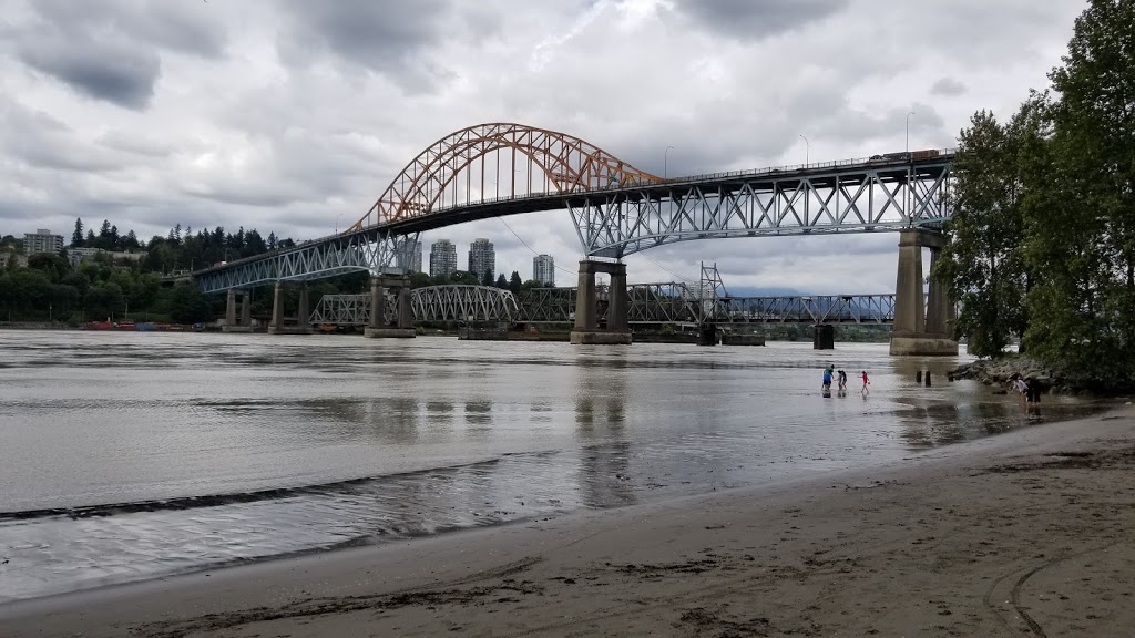 Brownsville Bar Park | 11931 Old Yale Rd, Surrey, BC V3V 3X3, Canada | Phone: (604) 580-1041