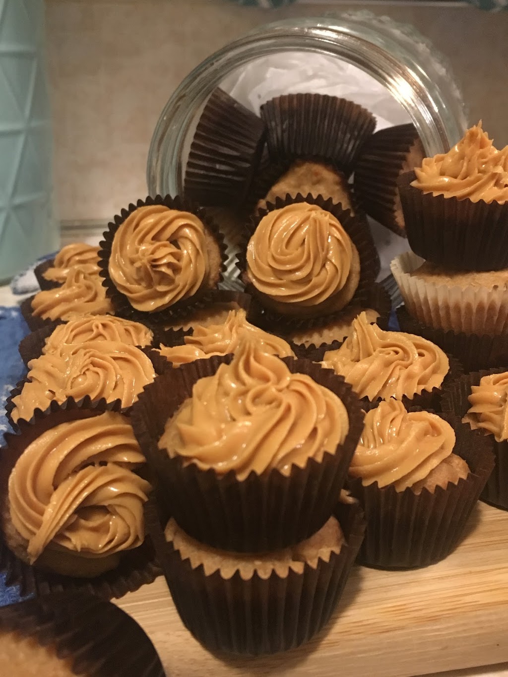 Spoiled Pups Bakehouse&Boarding | 732 5th Ave unit 309, New Westminster, BC V3M 1X7, Canada | Phone: (778) 888-5398