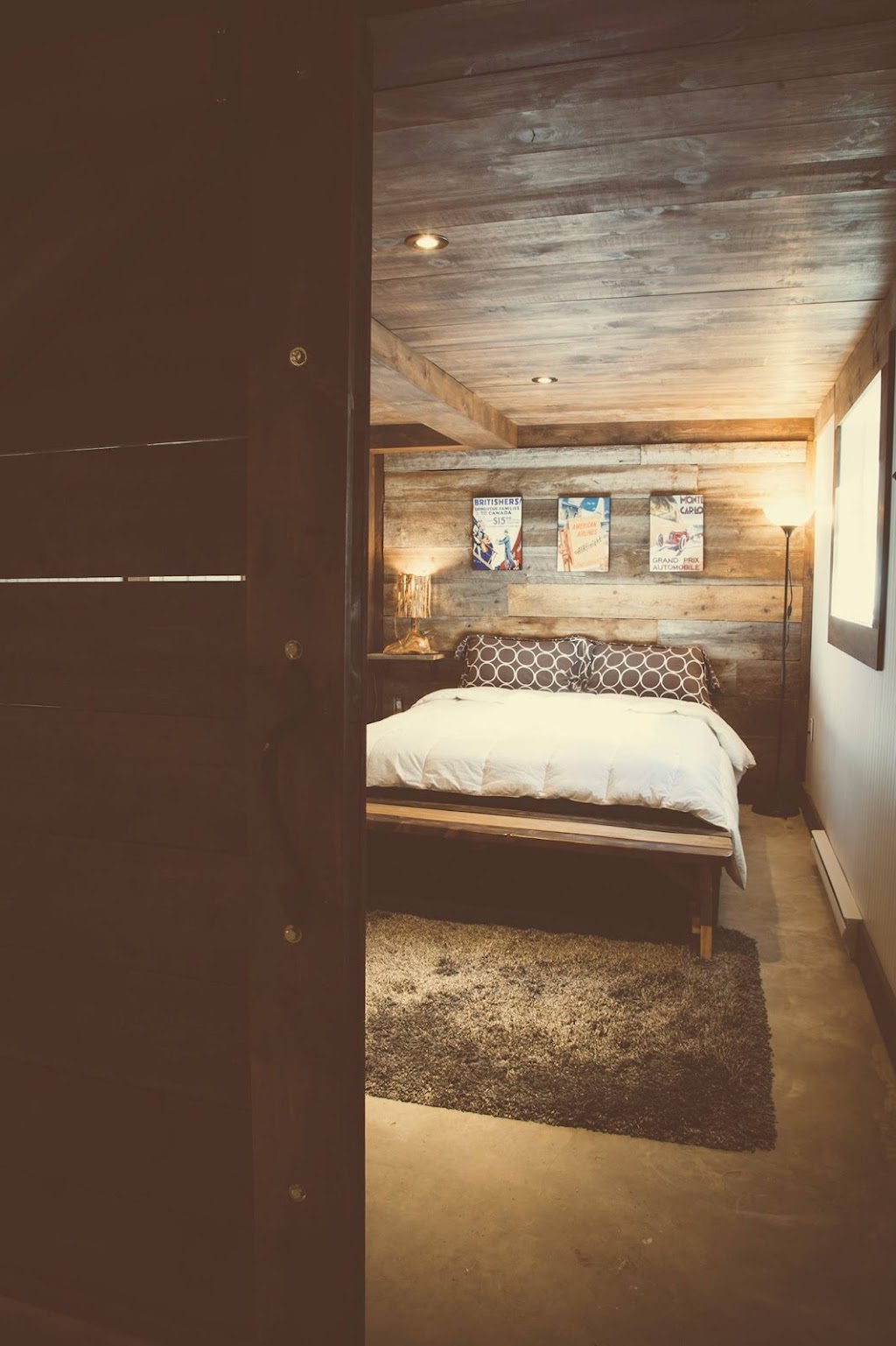 Le Shack Chic Chalet by Escapades Tremblant | 4450 Rte des Tulipes, La Conception, QC J0T 1M0, Canada | Phone: (877) 907-3479