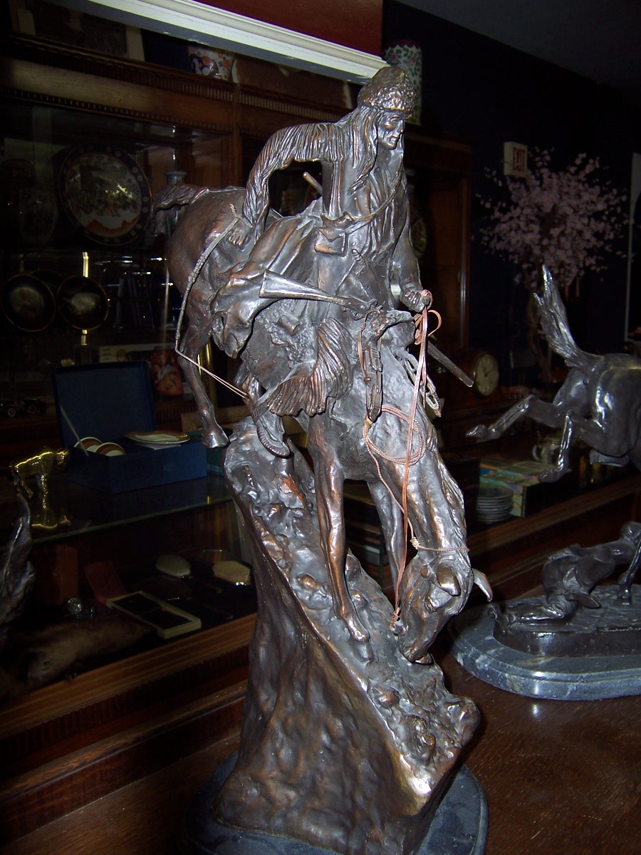 The Goldsmith Gallery | 6221 Fisk Rd, Lockport, NY 14094, USA | Phone: (716) 625-9600