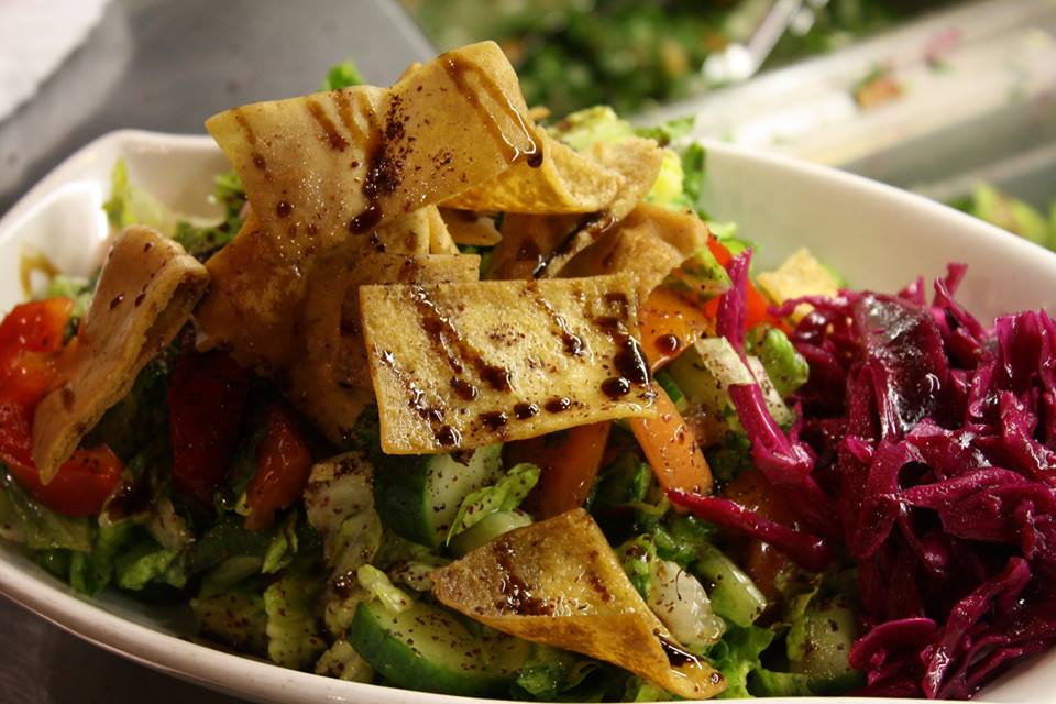 Arabesque Family Restaurant | 869 Victoria St N, Kitchener, ON N2B 3C3, Canada | Phone: (519) 954-2212