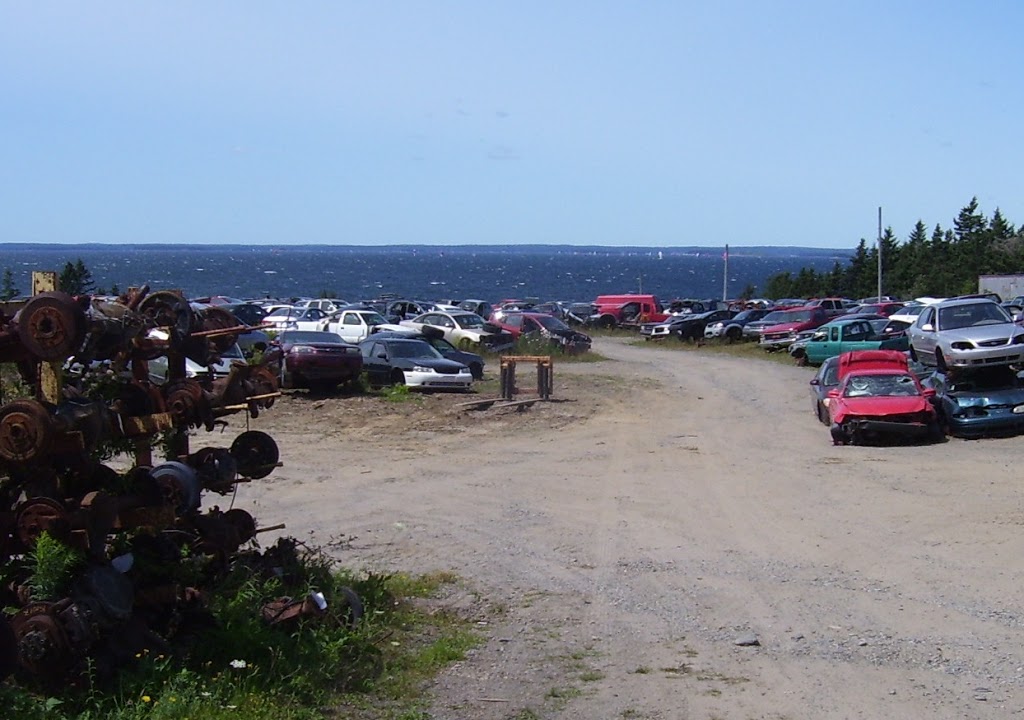 Coveys Auto Recyclers Ltd | 146 New Harbour Rd, Hubbards, NS B0J 1T0, Canada | Phone: (902) 228-2300
