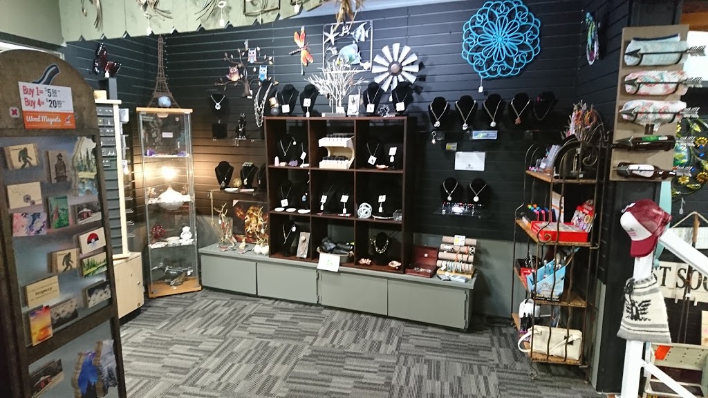 Gifts N Things | 9756 Willow St, Chemainus, BC V0R 1K0, Canada | Phone: (250) 246-4531