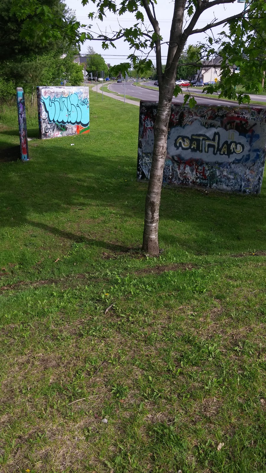 Skatepark Blainville | 1278 Bd Céloron, Blainville, QC J7C 5A8, Canada | Phone: (450) 434-5390