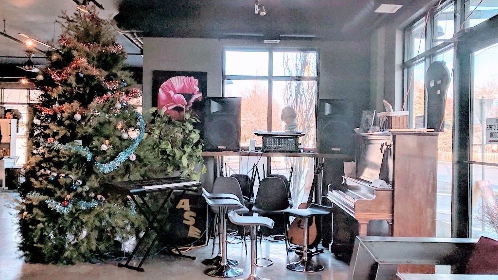 Cream N Bean Jr Coffeehouse | 101, 555 Montgomery Rd, Kelowna, BC V1X 3G2, Canada | Phone: (250) 765-8127